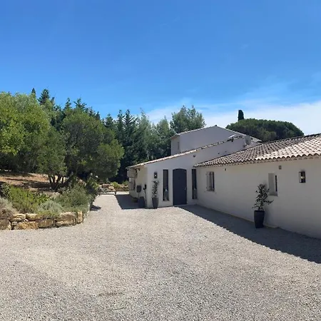 Вилла Petit Paradis - Gigaro